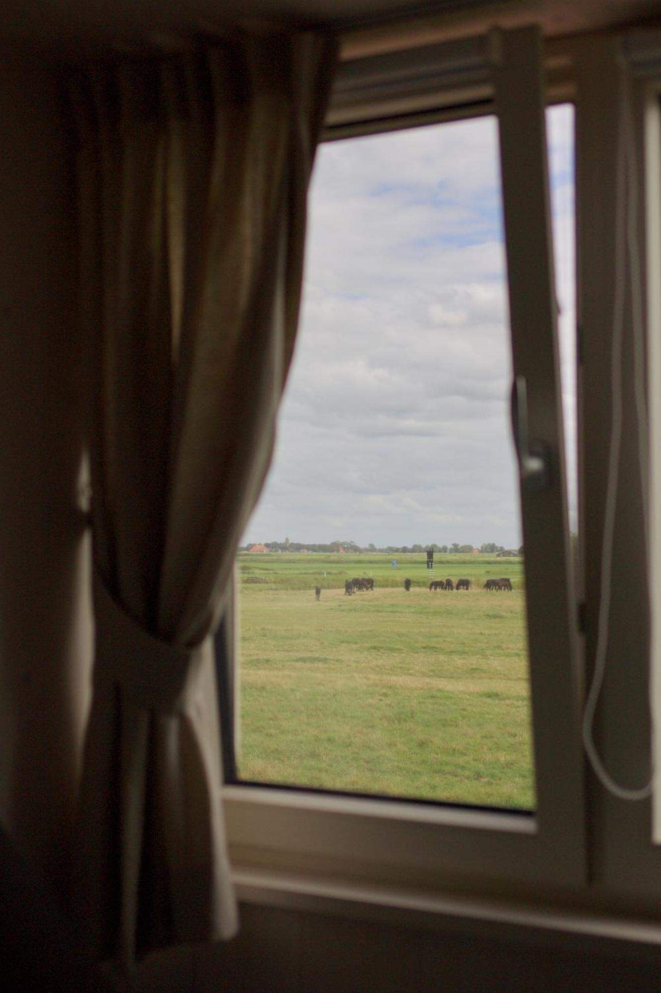 Vakantiehuis In Friesland Voor De Hele Familie Huns Exterior foto